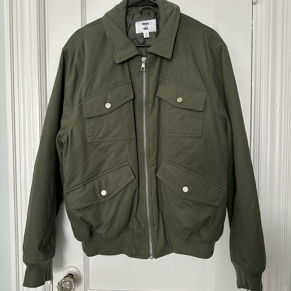 Mode of One Medium Utility Bomber Jacket Military Green Multiple Pockets Medium - Picture 2 of 7